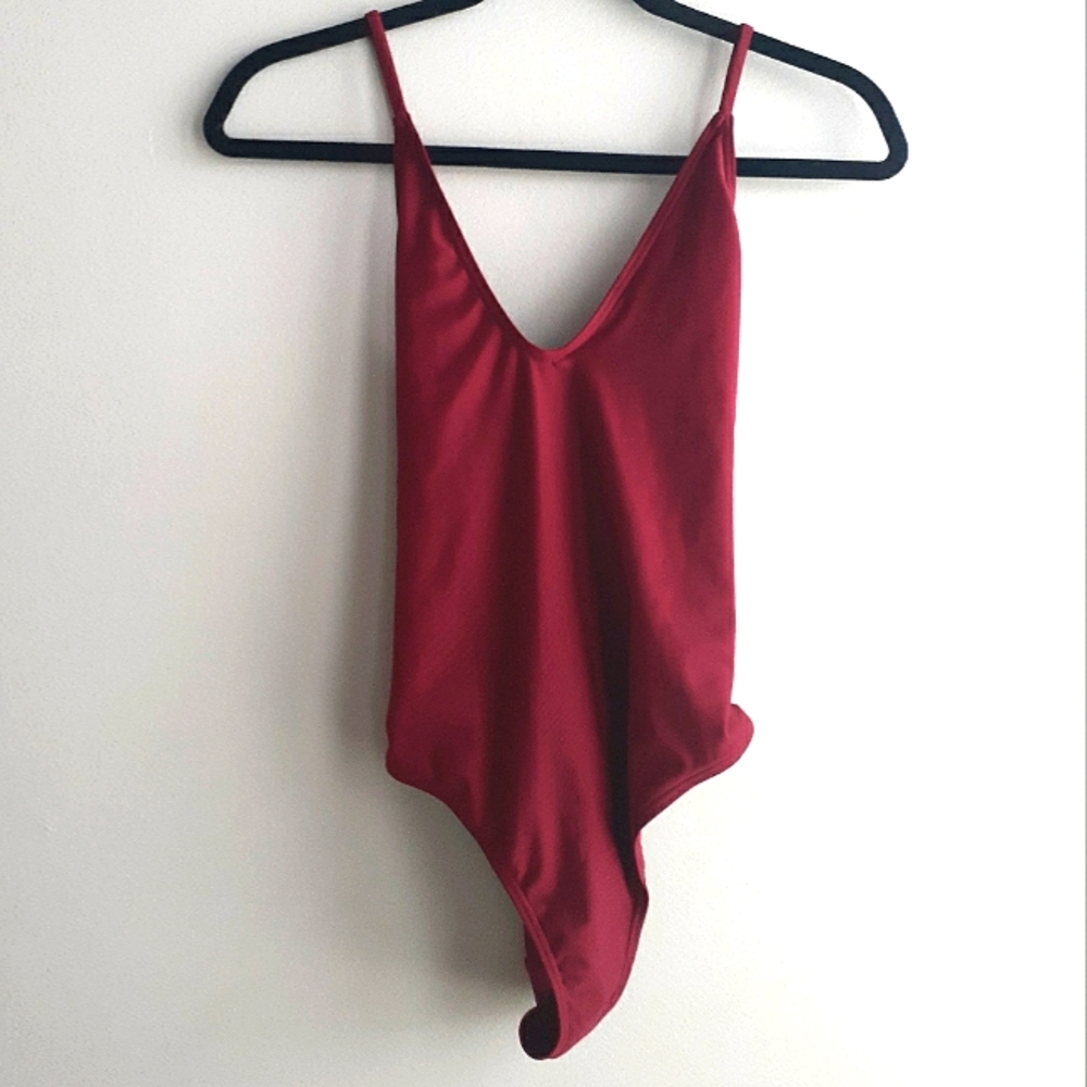 Retro One Piece Swim | M - L | Garnet - Picture 2 of 10